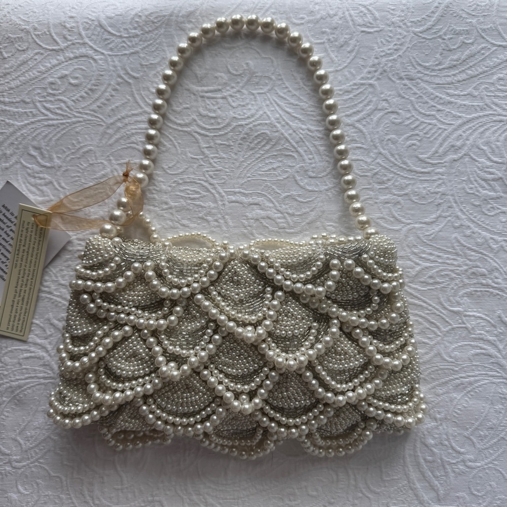🪝Beaded pearl mini bag - Made in India